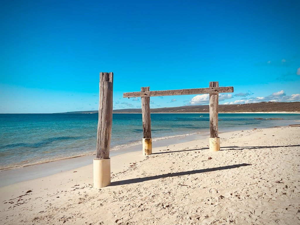 Hamelin Bay Beach and&nbsp;Augusta